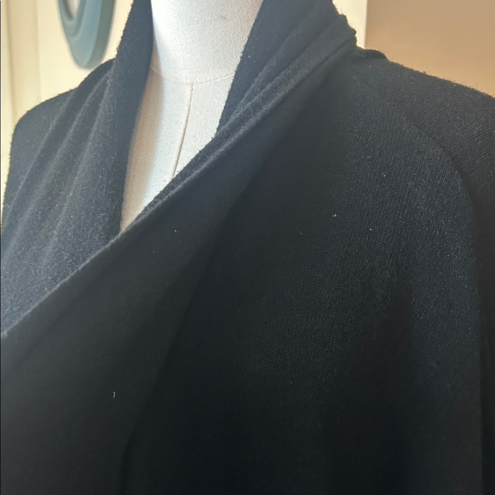 MAX.LONG Elegant Black Long Cardigan size one size - Picture 5 of 9